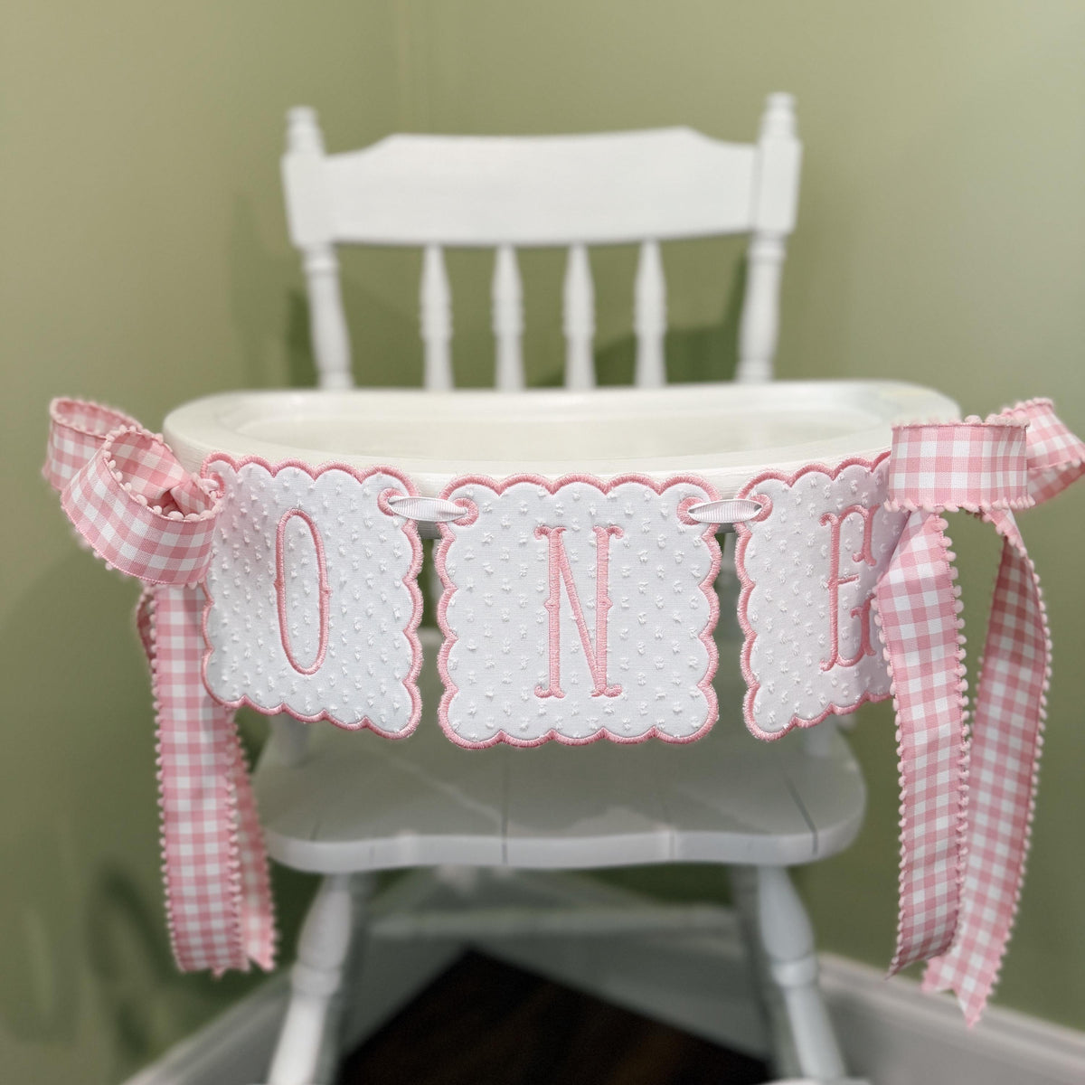 Embroidered Pink "ONE" Highchair Banner, First Birthday Decor, Girls Birthday Decor, Highchair Banner